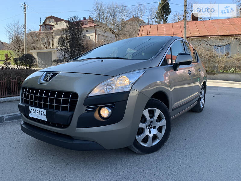 Универсал Peugeot 3008 2011 в Бережанах