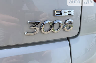 Універсал Peugeot 3008 2012 в Києві
