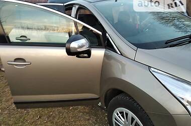 Седан Peugeot 3008 2011 в Стрые