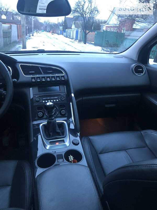 Внедорожник / Кроссовер Peugeot 3008 2010 в Сумах