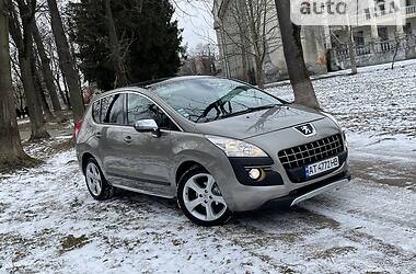 Внедорожник / Кроссовер Peugeot 3008 2010 в Калуше