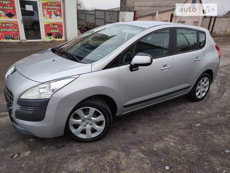 Внедорожник / Кроссовер Peugeot 3008 2009 в Великой Александровке