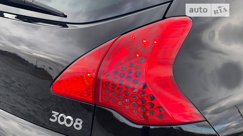 Внедорожник / Кроссовер Peugeot 3008 2010 в Стрые