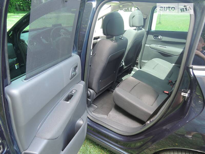 Універсал Peugeot 3008 2014 в Львові