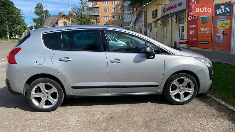 Позашляховик / Кросовер Peugeot 3008 2010 в Самборі