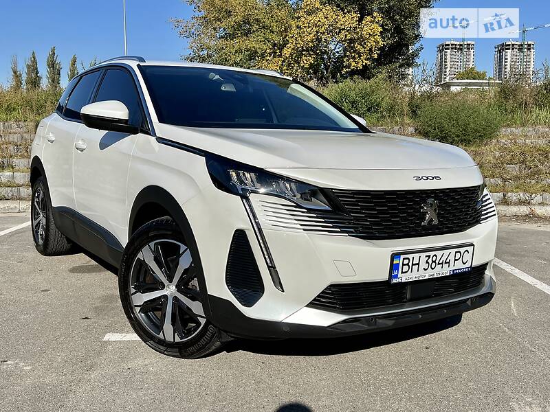 Универсал Peugeot 3008 2021 в 