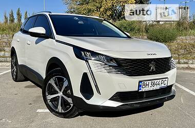 Универсал Peugeot 3008 2021 в 