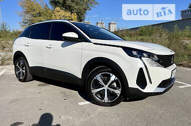Универсал Peugeot 3008 2021 в 