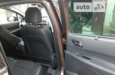 Внедорожник / Кроссовер Peugeot 3008 2013 в 