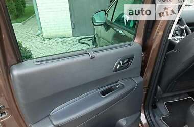 Внедорожник / Кроссовер Peugeot 3008 2013 в 