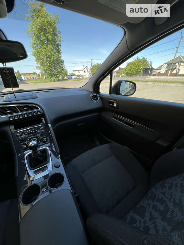 Позашляховик / Кросовер Peugeot 3008 2009 в Бродах
