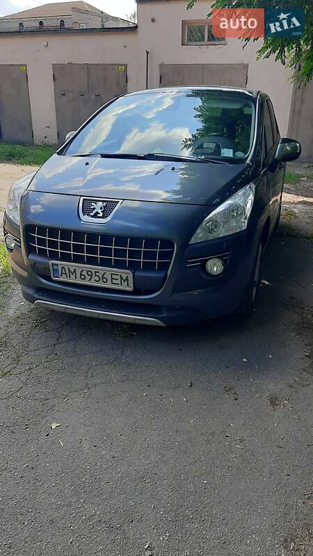 Peugeot 3008 2011