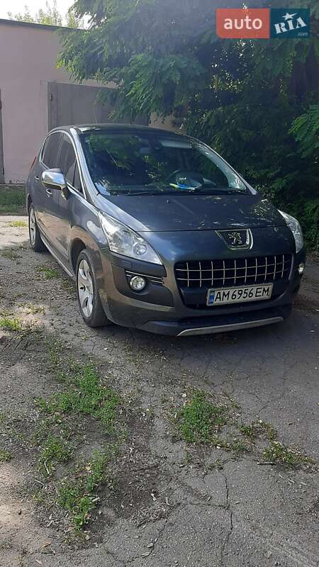 Внедорожник / Кроссовер Peugeot 3008 2011 в Коростене