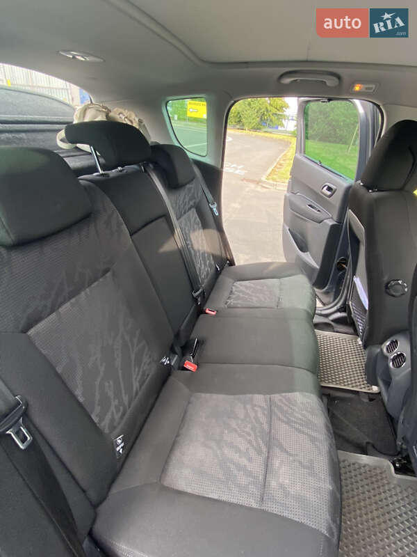 Позашляховик / Кросовер Peugeot 3008 2011 в Кагарлику