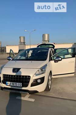 Позашляховик / Кросовер Peugeot 3008 2011 в Києві