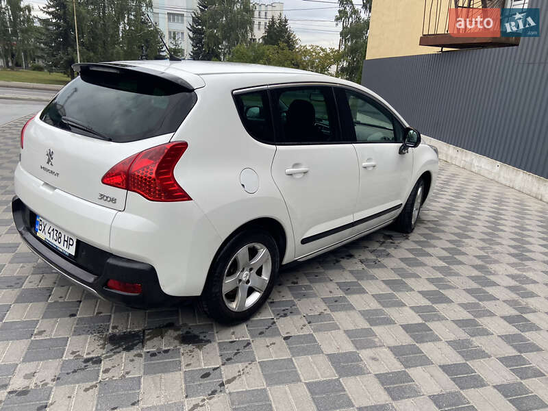 Позашляховик / Кросовер Peugeot 3008 2013 в Хмельницькому фото 5 Позашляховик / Кросовер Peugeot 3008 2013 в Хмельницькому