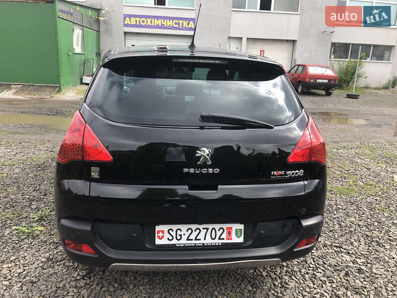 Позашляховик / Кросовер Peugeot 3008 2012 в Луцьку