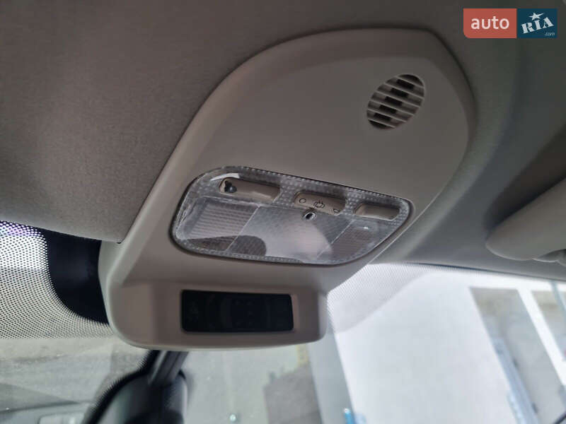 Позашляховик / Кросовер Peugeot 3008 2012 в Луцьку