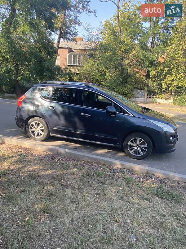Внедорожник / Кроссовер Peugeot 3008 2012 в Кривом Роге