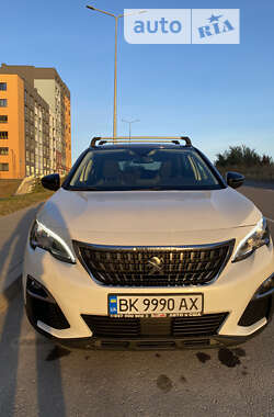 Внедорожник / Кроссовер Peugeot 3008 2017 в 