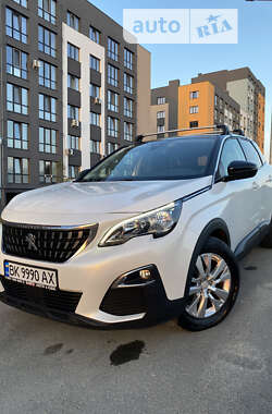 Внедорожник / Кроссовер Peugeot 3008 2017 в 