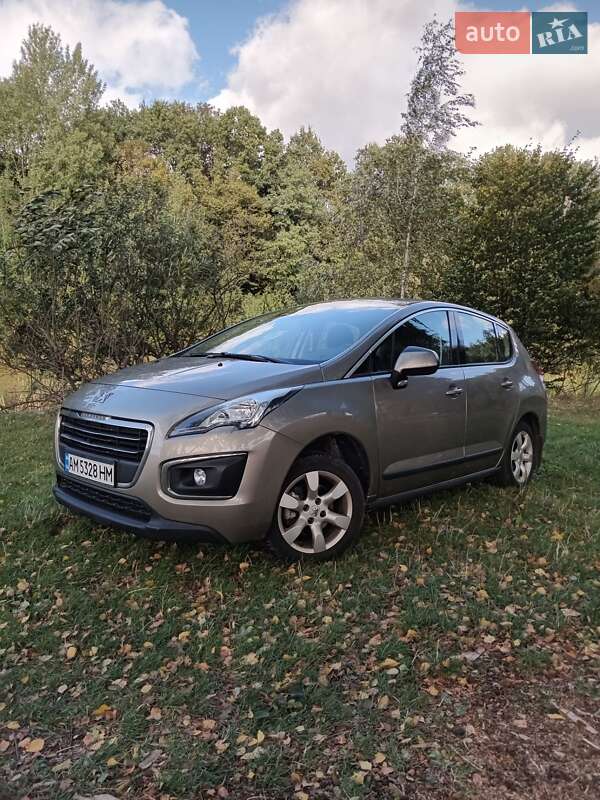 Позашляховик / Кросовер Peugeot 3008 2013 в Звягелі