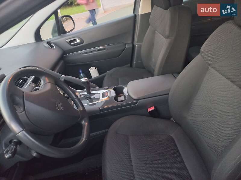 Позашляховик / Кросовер Peugeot 3008 2010 в Одесі