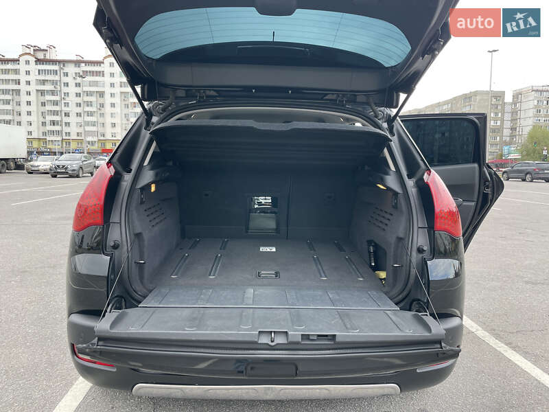 Позашляховик / Кросовер Peugeot 3008 2013 в Івано-Франківську