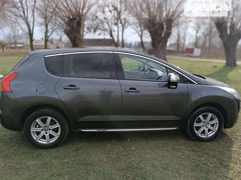 Внедорожник / Кроссовер Peugeot 3008 2010 в Мукачево