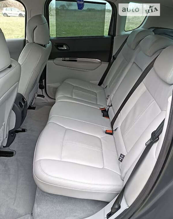 Внедорожник / Кроссовер Peugeot 3008 2010 в Мукачево