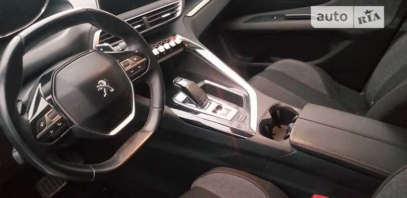 Внедорожник / Кроссовер Peugeot 3008 2017 в Хмельницком