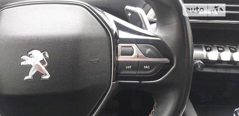 Внедорожник / Кроссовер Peugeot 3008 2017 в Хмельницком