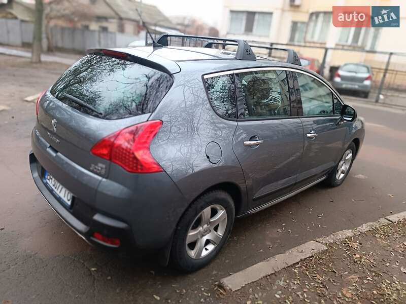 Позашляховик / Кросовер Peugeot 3008 2011 в Одесі