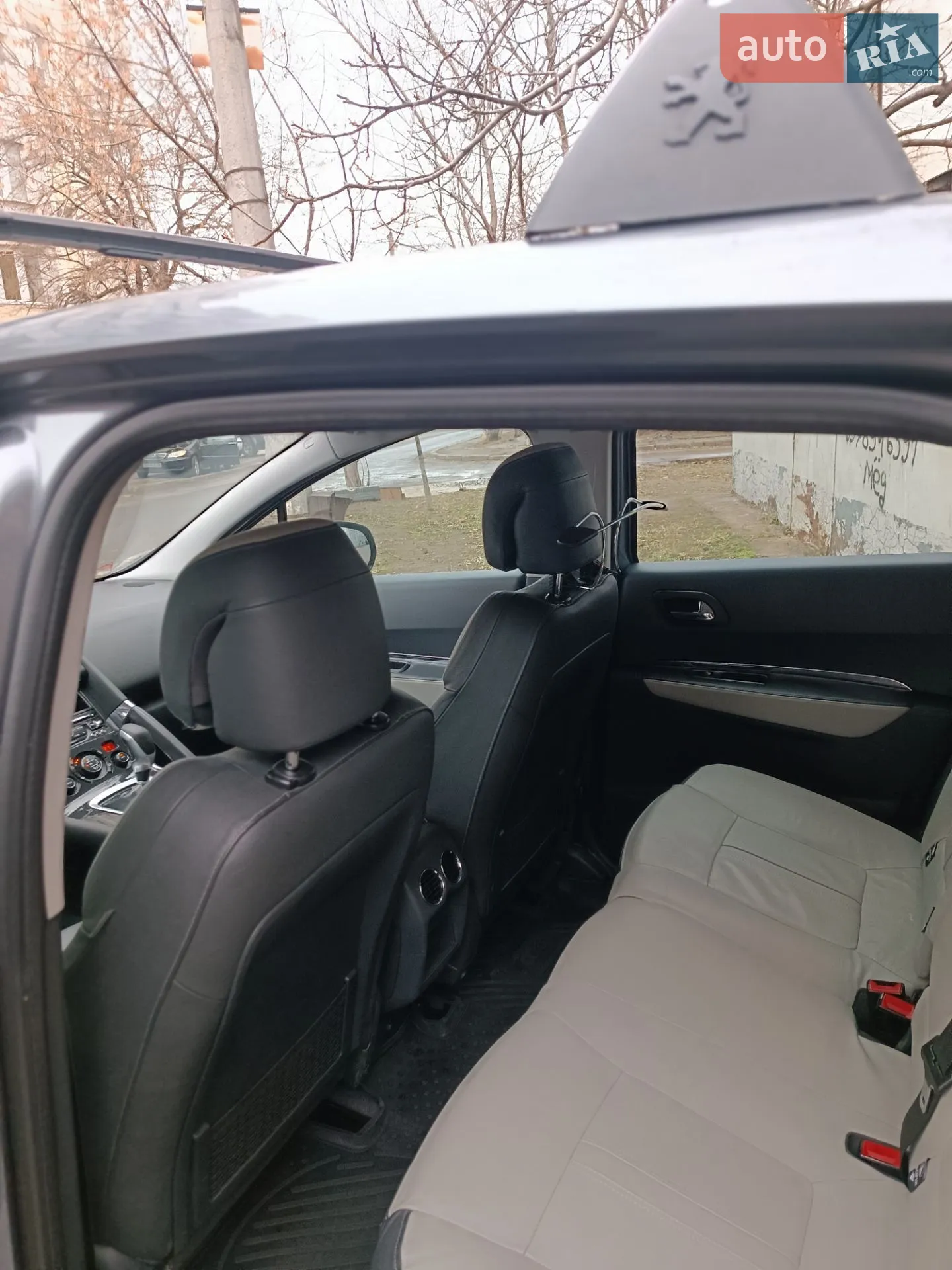 2011 Peugeot 3008 - мініатюра 13