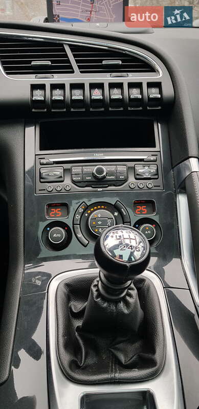 Позашляховик / Кросовер Peugeot 3008 2012 в Харкові