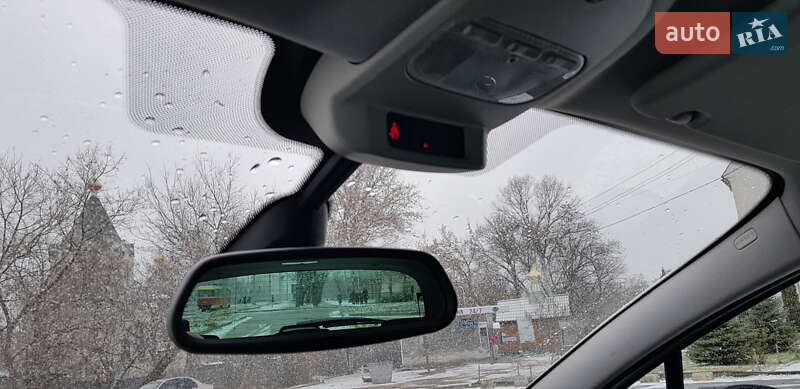 Позашляховик / Кросовер Peugeot 3008 2012 в Харкові