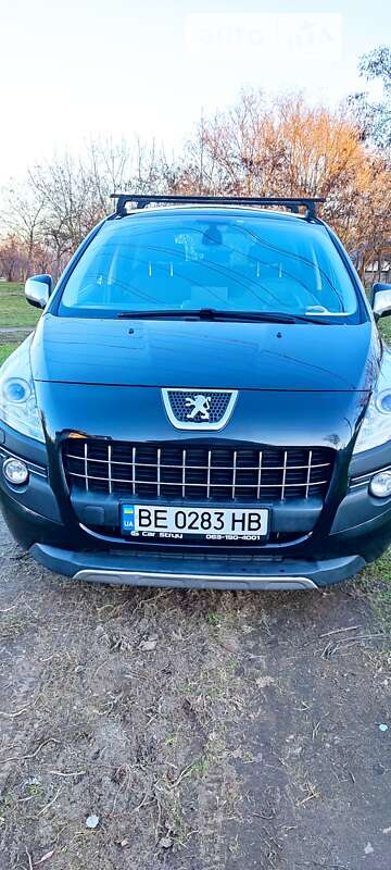 Внедорожник / Кроссовер Peugeot 3008 2011 в Николаеве