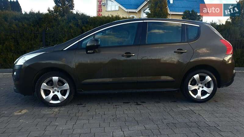 Позашляховик / Кросовер Peugeot 3008 2009 в Долині