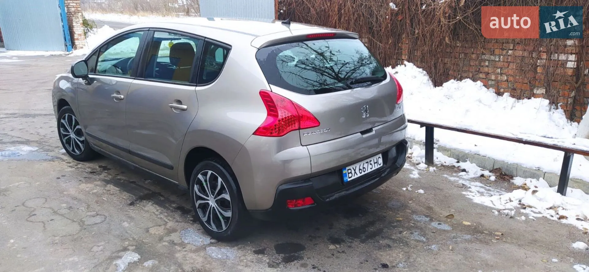 2011 Peugeot 3008 - мініатюра 10