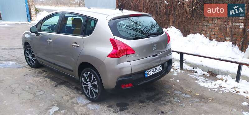 Позашляховик / Кросовер Peugeot 3008 2011 в Красилові
