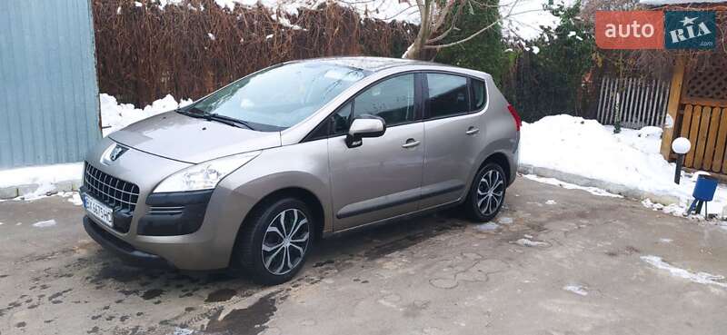 Внедорожник / Кроссовер Peugeot 3008 2011 в Красилове