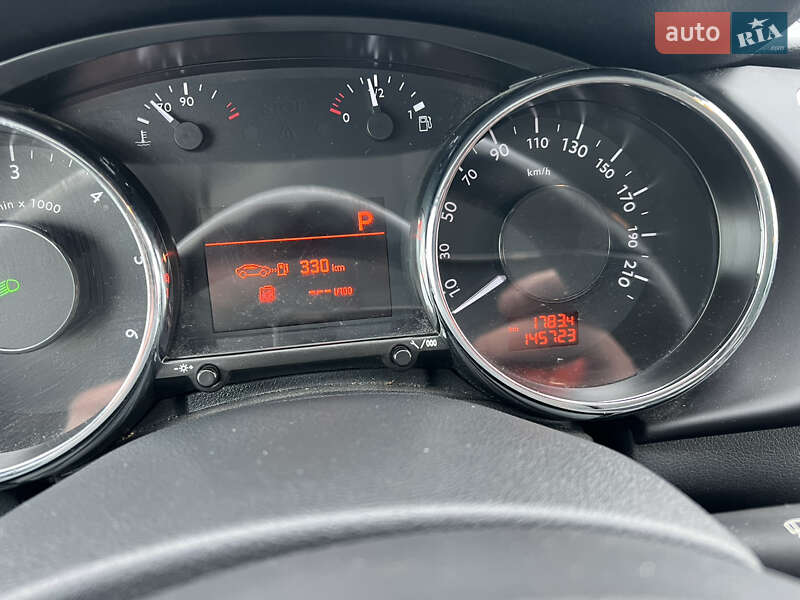Позашляховик / Кросовер Peugeot 3008 2010 в Миколаєві