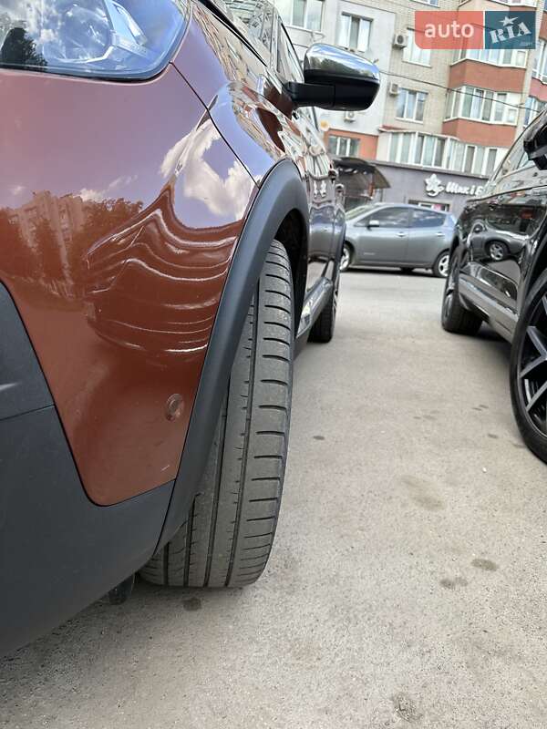 Позашляховик / Кросовер Peugeot 3008 2017 в Вінниці