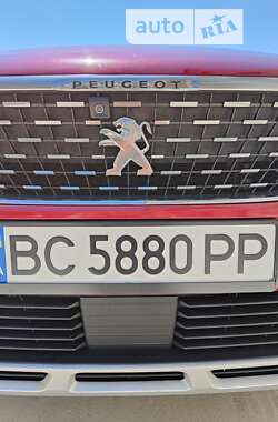 Внедорожник / Кроссовер Peugeot 3008 2017 в Львове