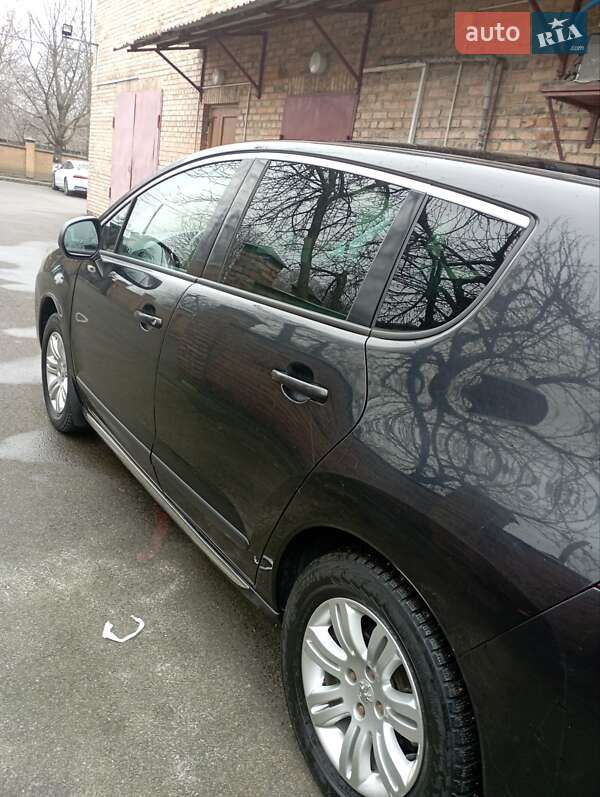 Внедорожник / Кроссовер Peugeot 3008 2009 в Луцке