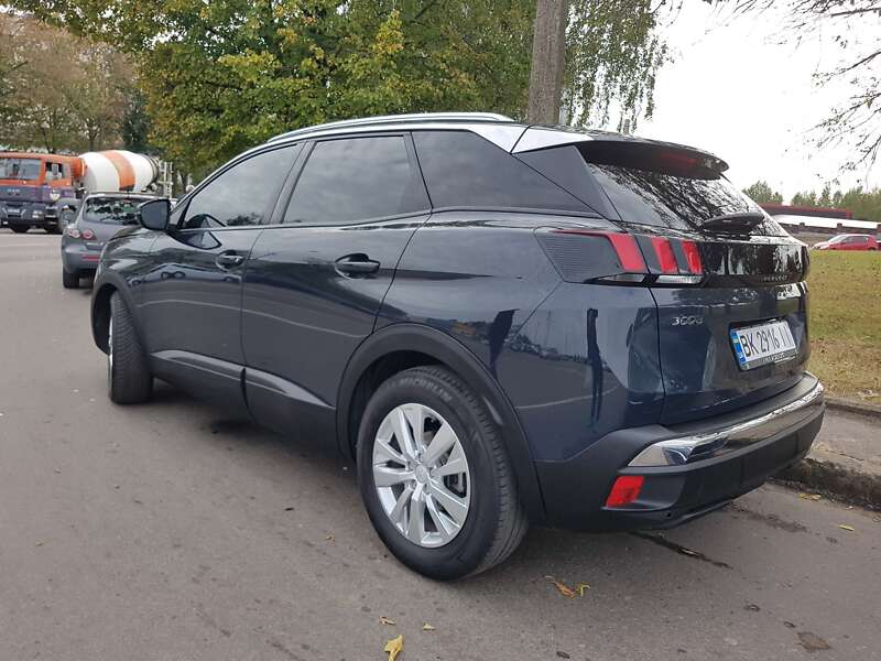 Внедорожник / Кроссовер Peugeot 3008 2017 в Ровно
