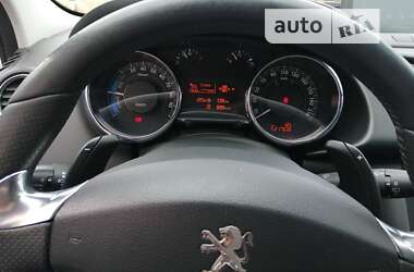 Внедорожник / Кроссовер Peugeot 3008 2013 в Косове