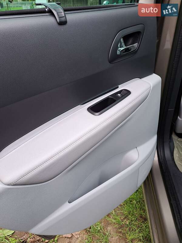 Внедорожник / Кроссовер Peugeot 3008 2014 в Иршаве