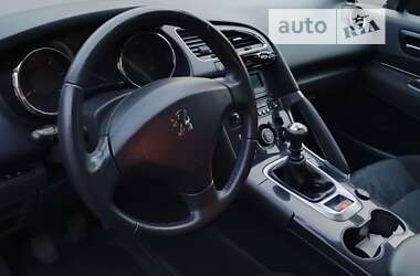 Внедорожник / Кроссовер Peugeot 3008 2010 в Луцке