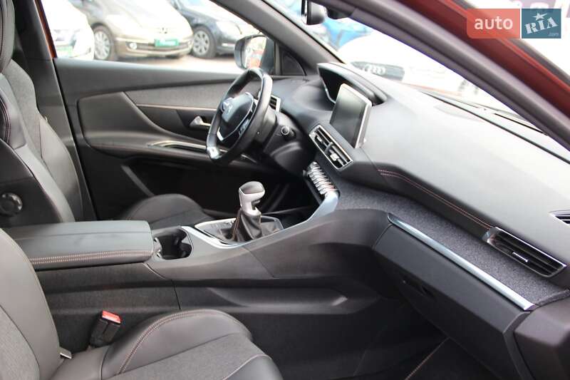 Позашляховик / Кросовер Peugeot 3008 2018 в Одесі